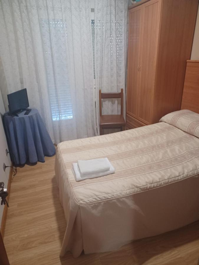 Hotel 2 De Mayo 2 Xinzo de Limia Ngoại thất bức ảnh