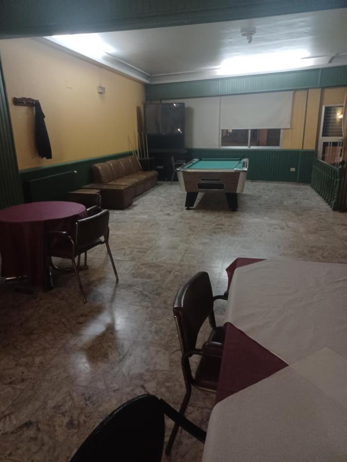 Hotel 2 De Mayo 2 Xinzo de Limia Ngoại thất bức ảnh